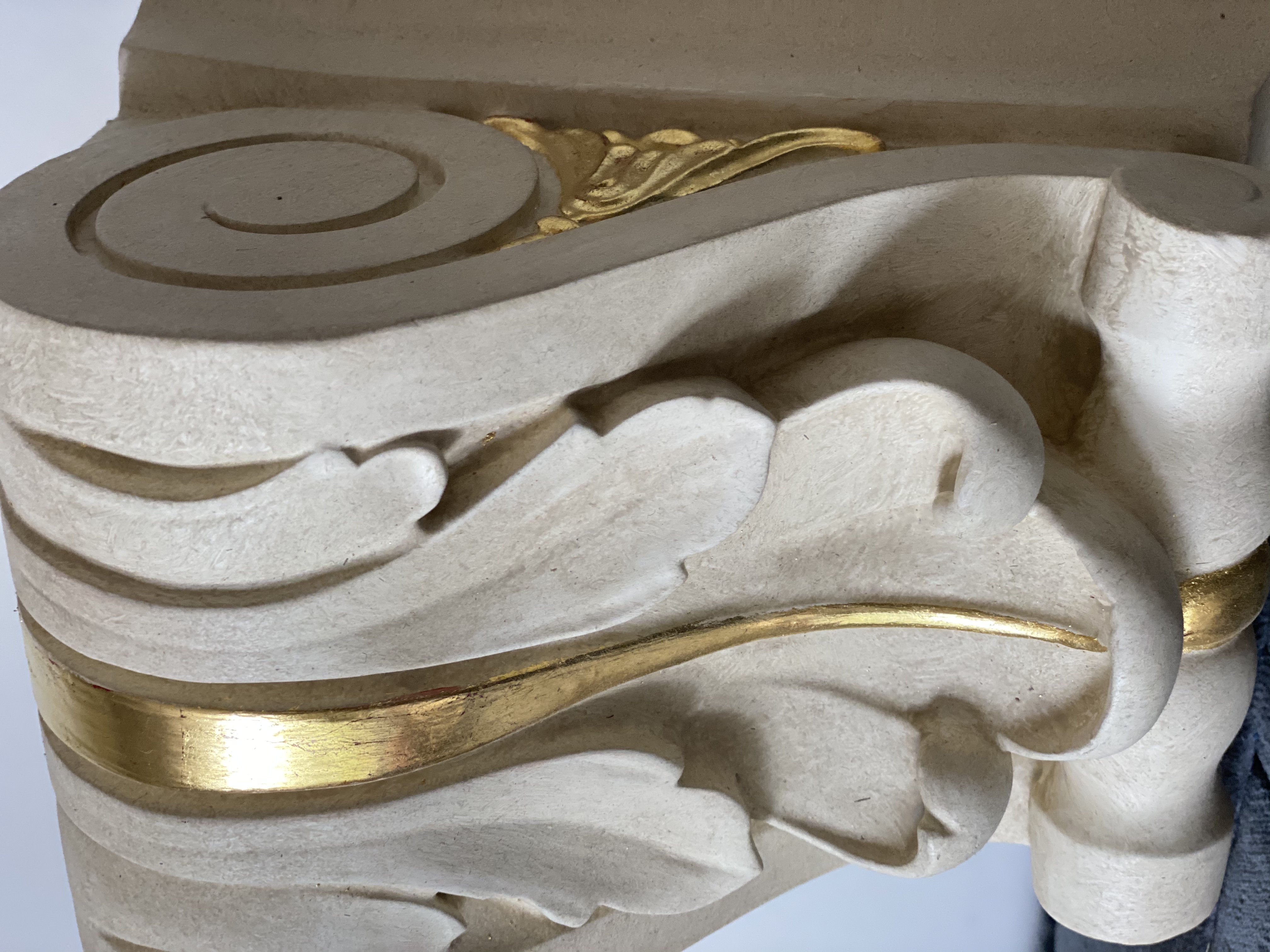 Gilded carved corbel detail